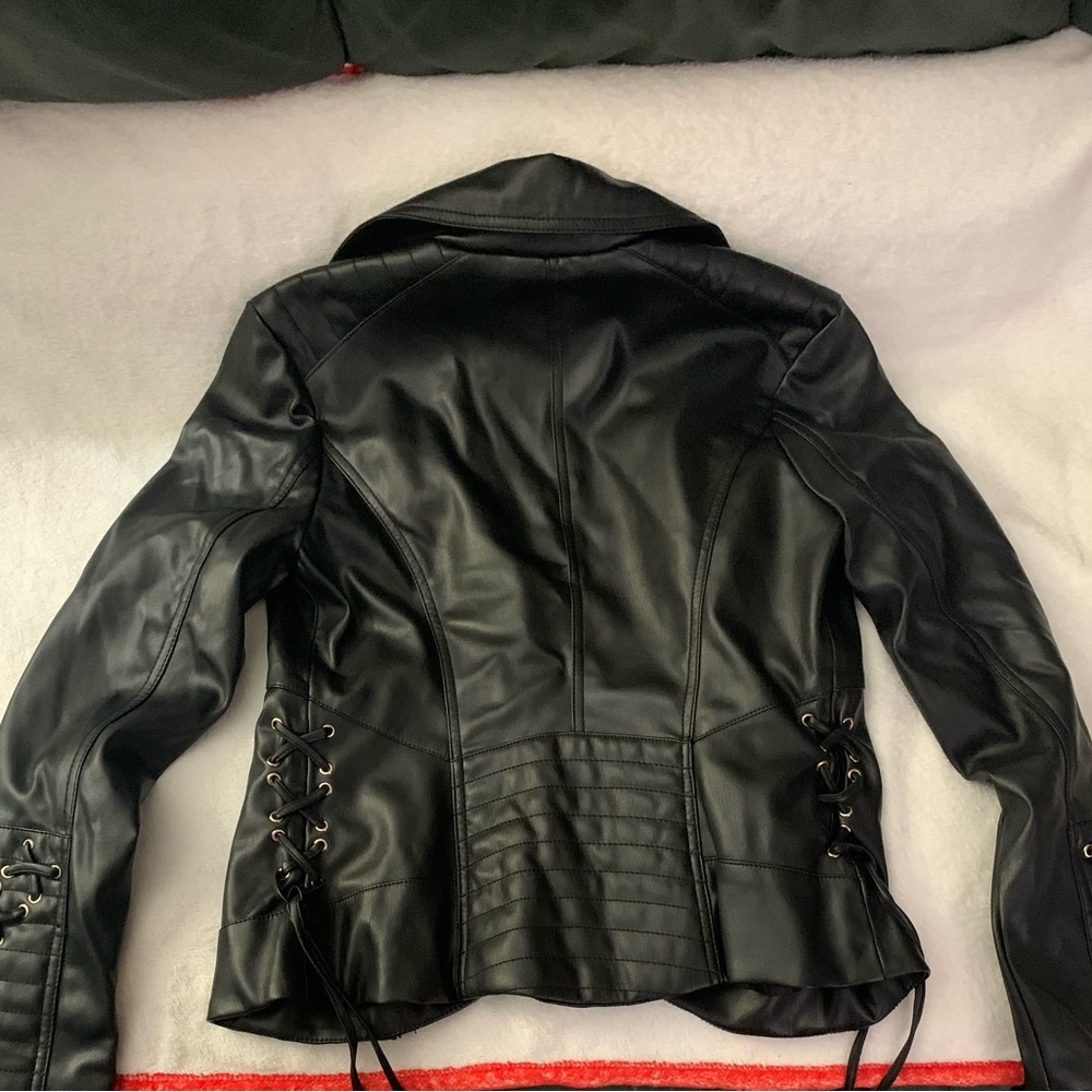 Guess pleather jacket - Picture 4 of 5